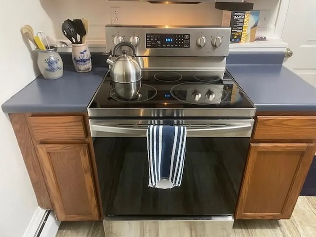 78 Engrem Avenue Rutland City VT 05701