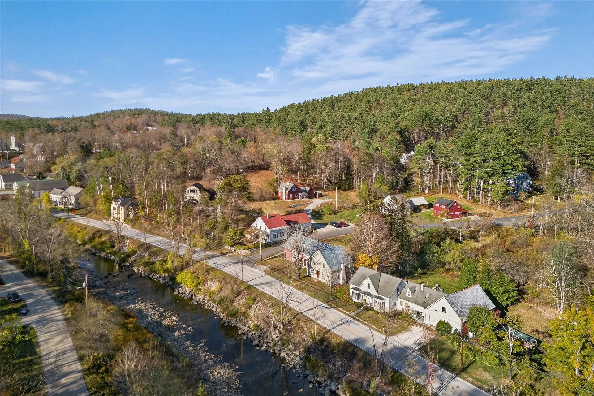 25 Old School Street Londonderry VT 05155