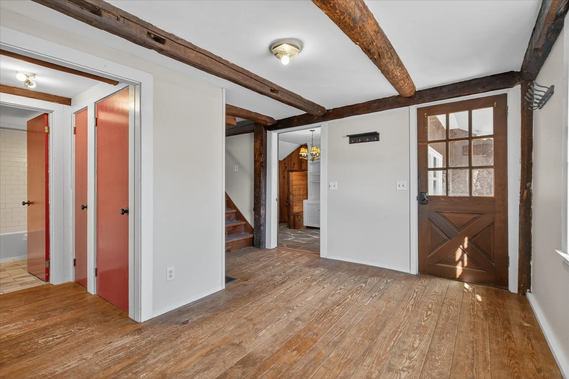 25 Old School Street Londonderry VT 05155