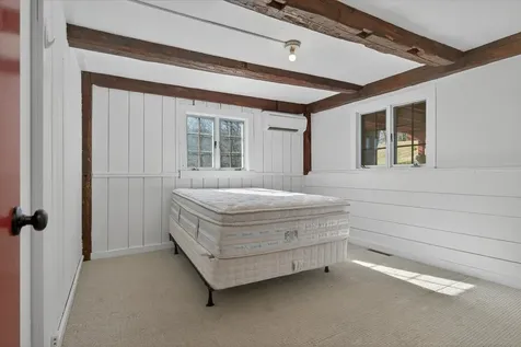 25 Old School Street Londonderry VT 05155