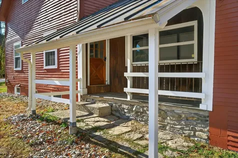 25 Old School Street Londonderry VT 05155