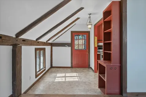 25 Old School Street Londonderry VT 05155