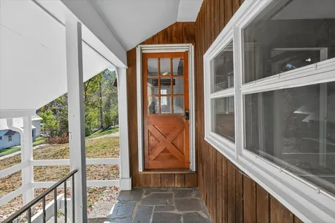 25 Old School Street Londonderry VT 05155