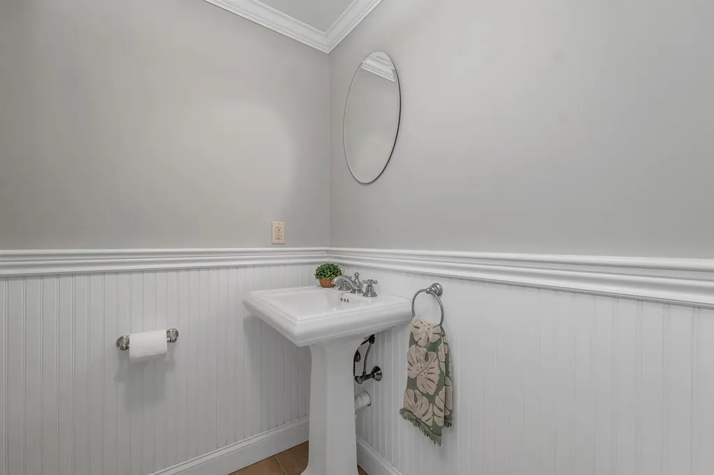 185 Buttrick Road Hampstead NH 03841