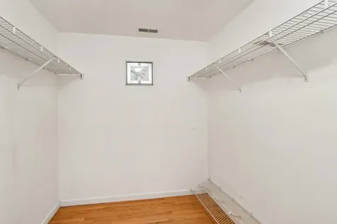 4 Colony Brook Lane Derry NH 03038