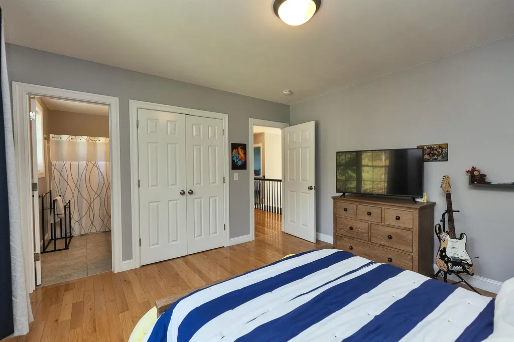 22 Jacob Road Windham NH 03087