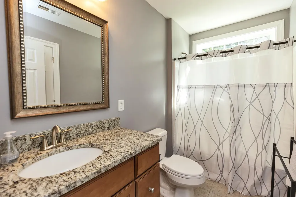 22 Jacob Road Windham NH 03087