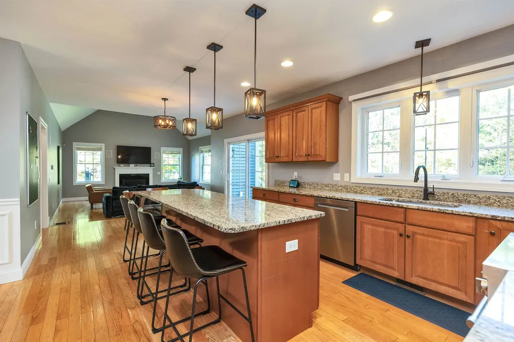 22 Jacob Road Windham NH 03087