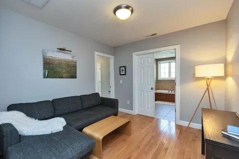 22 Jacob Road Windham NH 03087