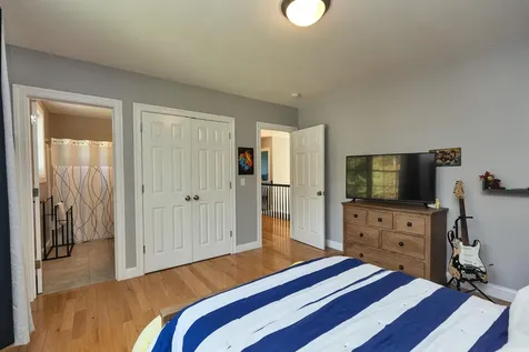 22 Jacob Road Windham NH 03087