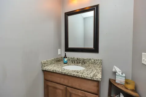 22 Jacob Road Windham NH 03087