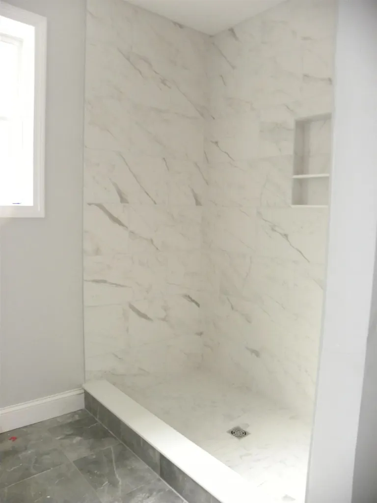 302 Karatzas Avenue Manchester NH 03104