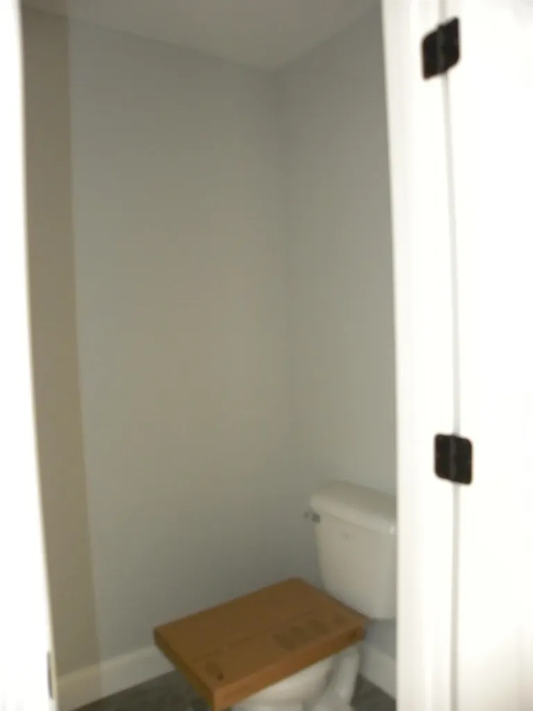 302 Karatzas Avenue Manchester NH 03104