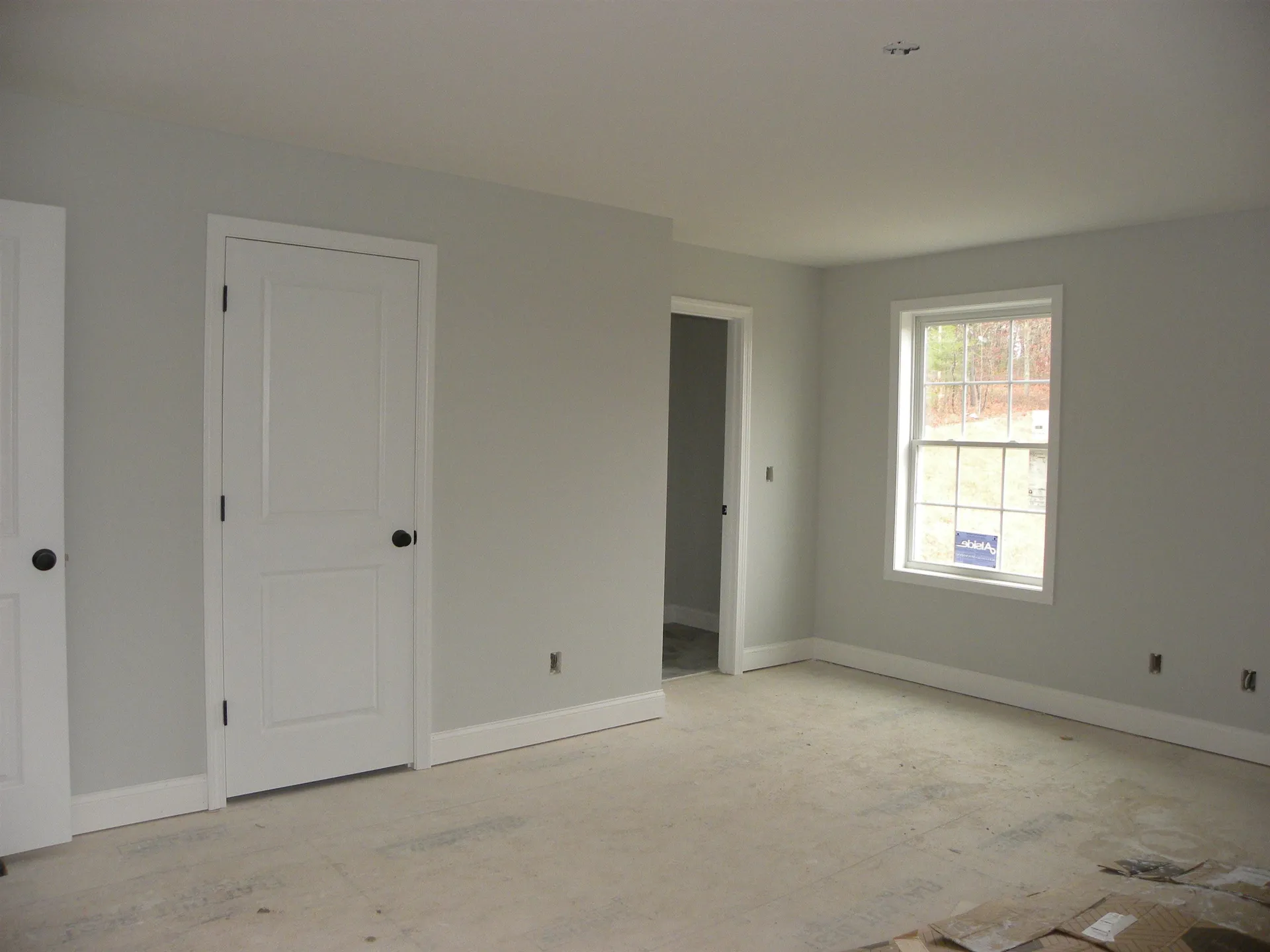 302 Karatzas Avenue Manchester NH 03104