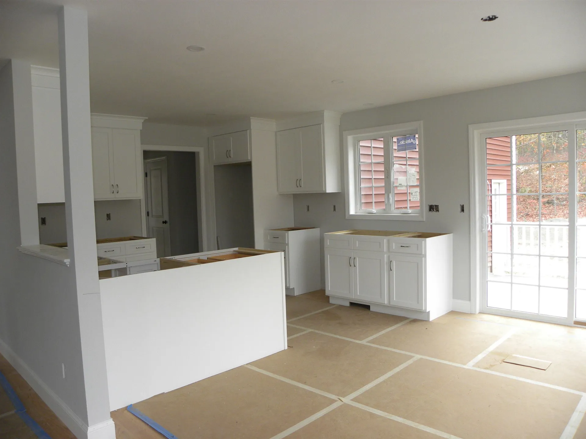 302 Karatzas Avenue Manchester NH 03104