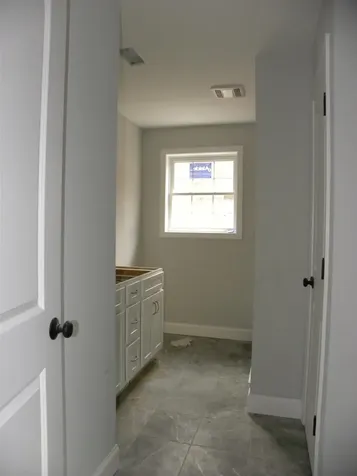 302 Karatzas Avenue Manchester NH 03104