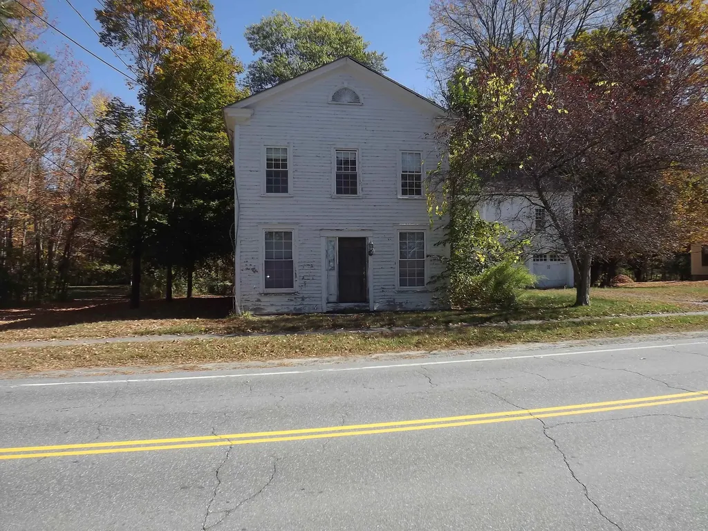 546 Canaan Street Canaan NH 03741