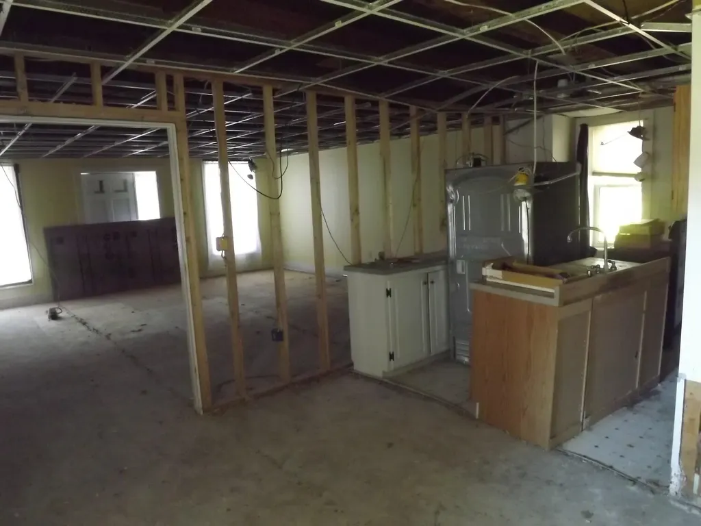 546 Canaan Street Canaan NH 03741