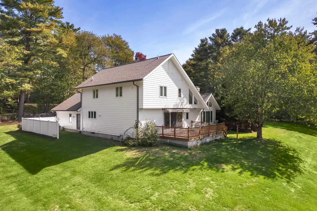 100 Drinkwater Road Hampton Falls NH 03844