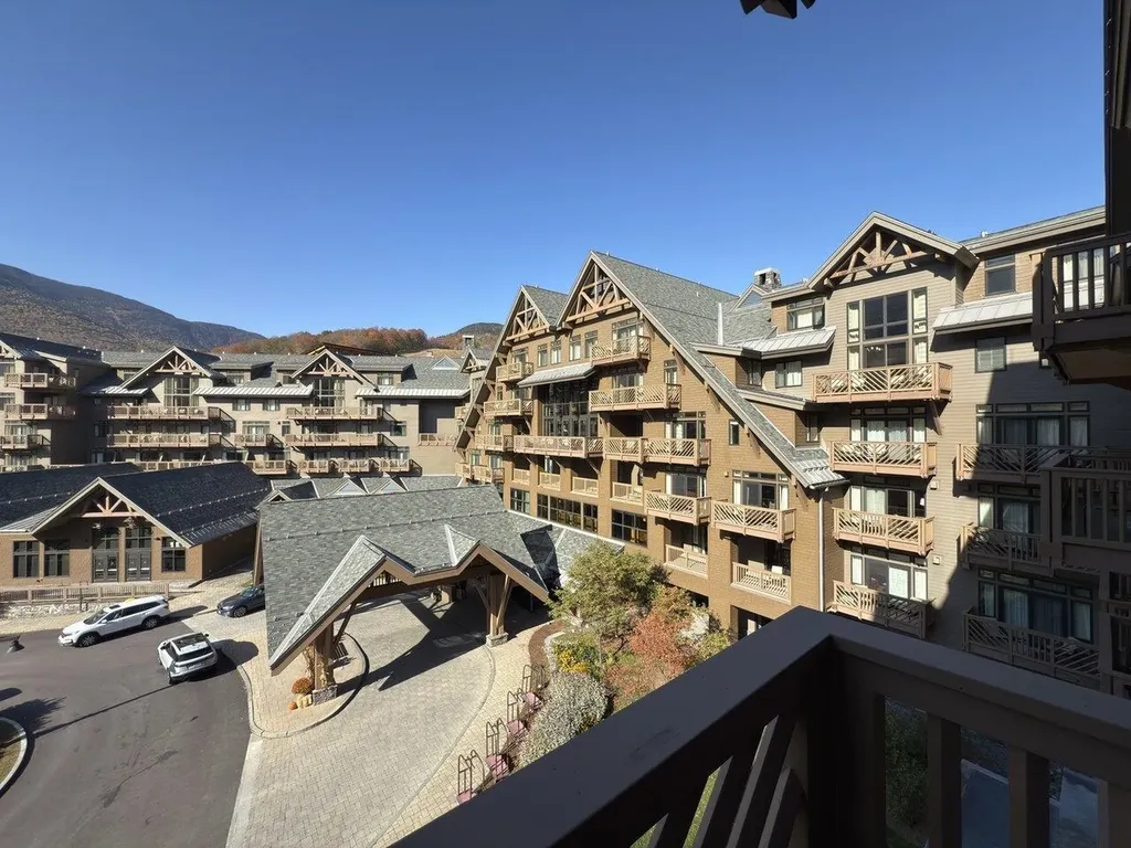 7412 Mountain Road Stowe VT 05672