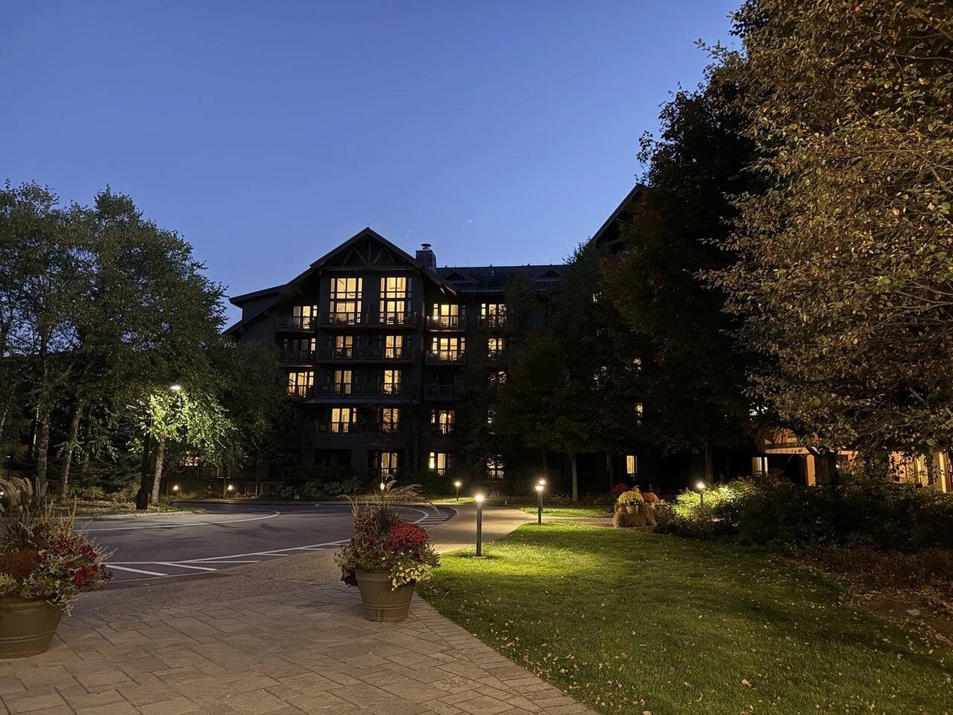 7412 Mountain Road Stowe VT 05672