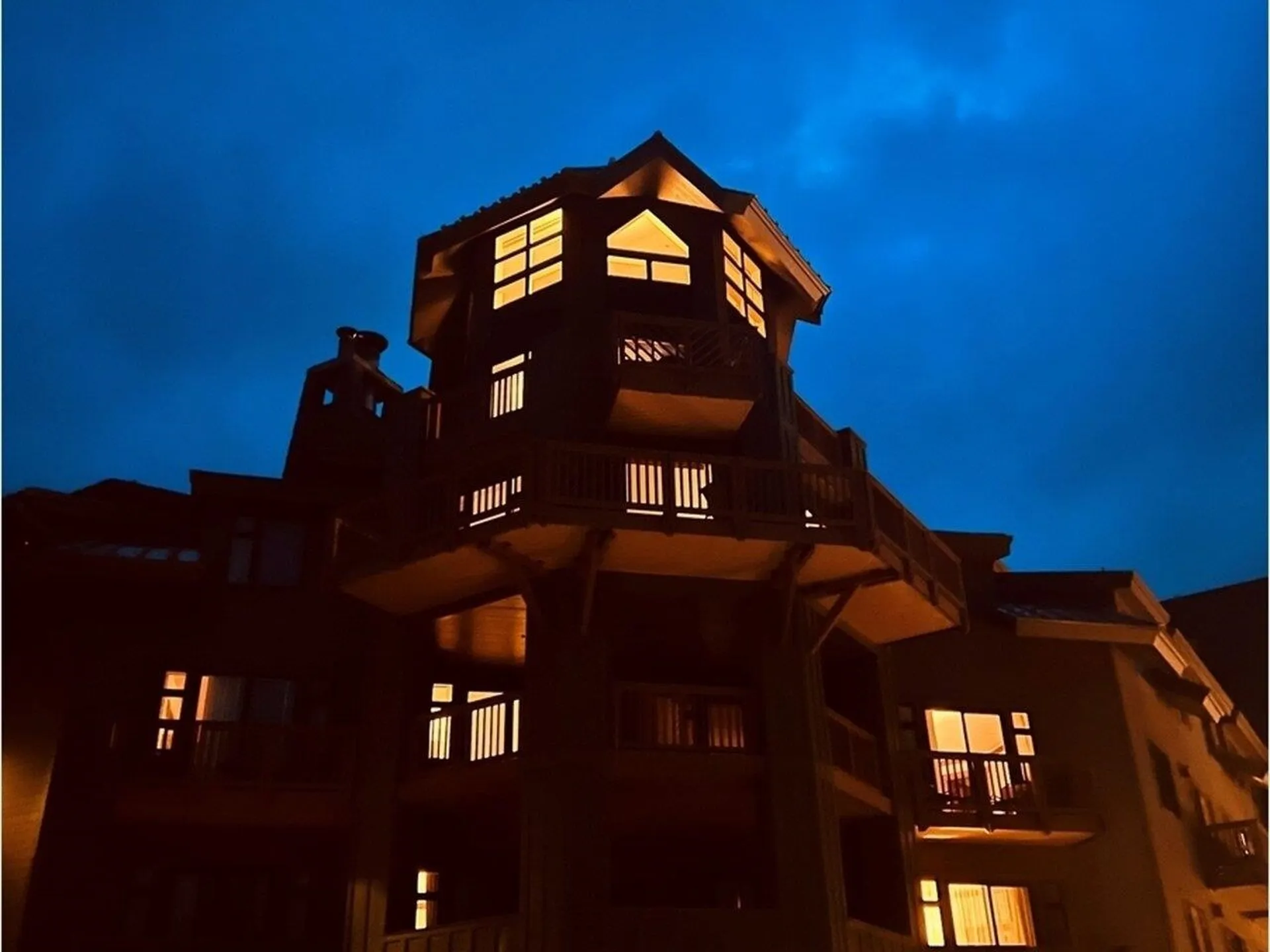 7412 Mountain Road Stowe VT 05672