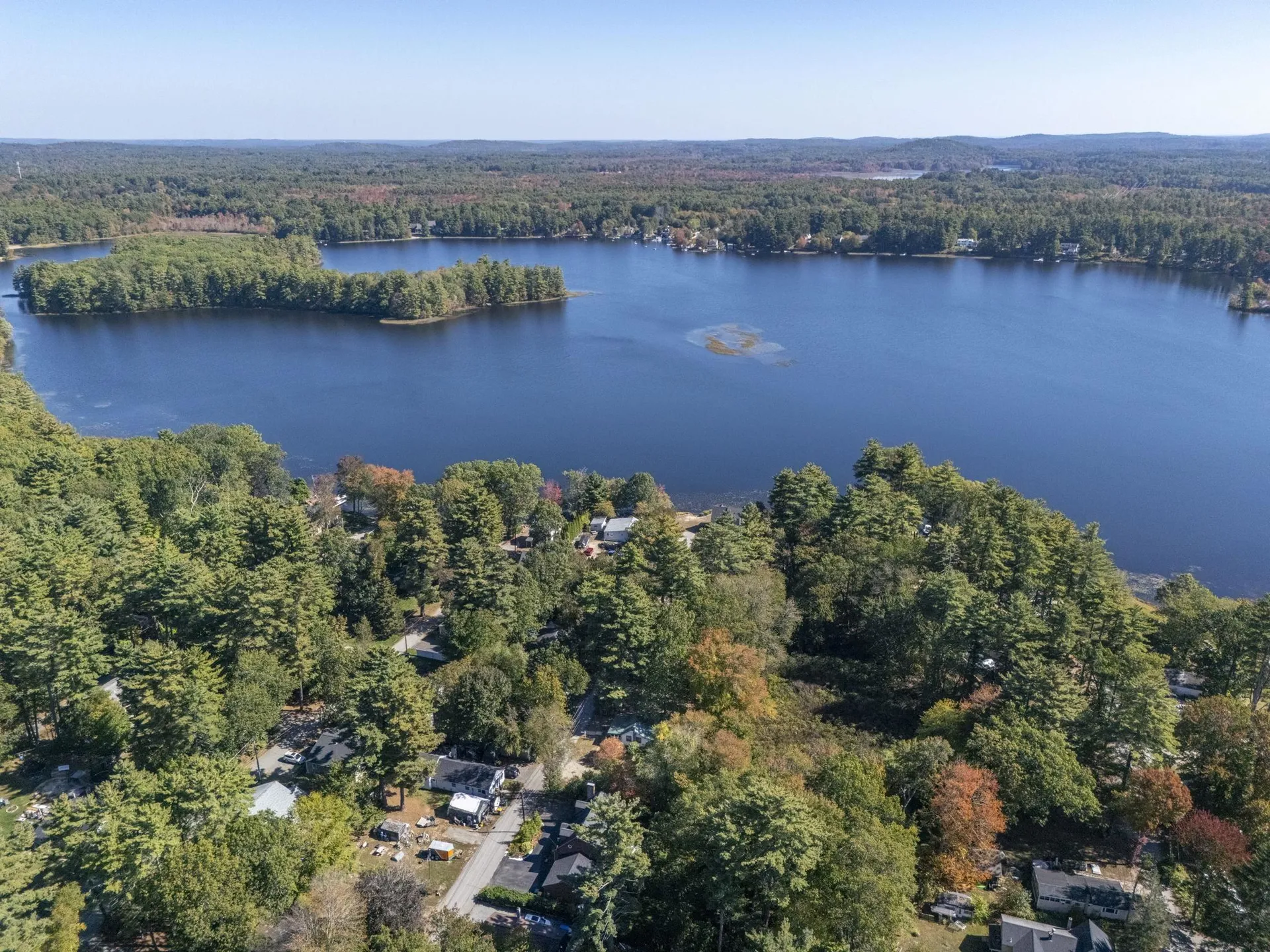 10 3rd Street Kingston NH 03848