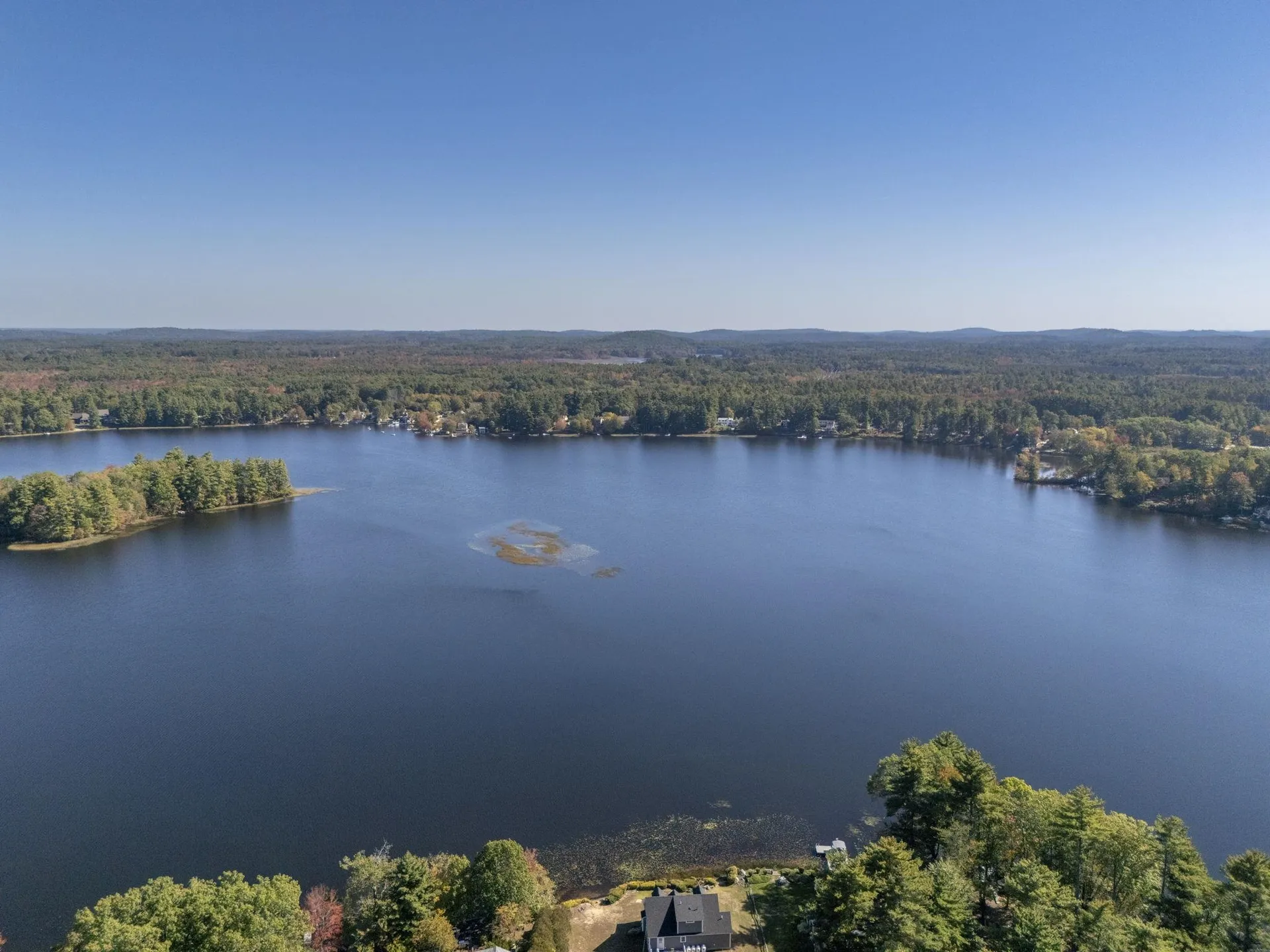 10 3rd Street Kingston NH 03848