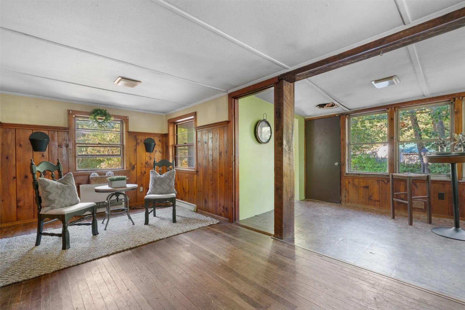 10 3rd Street Kingston NH 03848