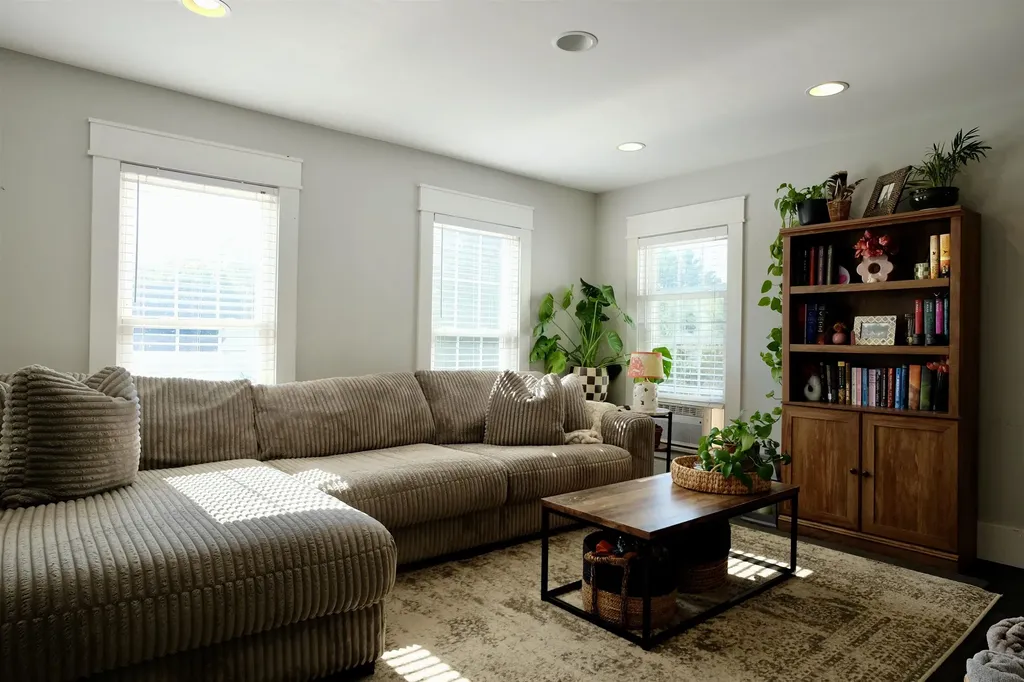 119 Rumford Street Concord NH 03301