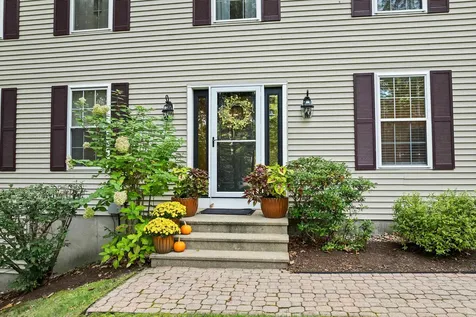 3 Deer Run Wolfeboro NH 03894