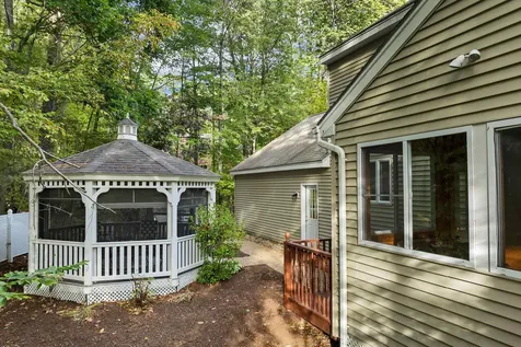 3 Deer Run Wolfeboro NH 03894