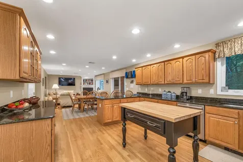 3 Deer Run Wolfeboro NH 03894