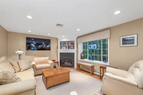 3 Deer Run Wolfeboro NH 03894