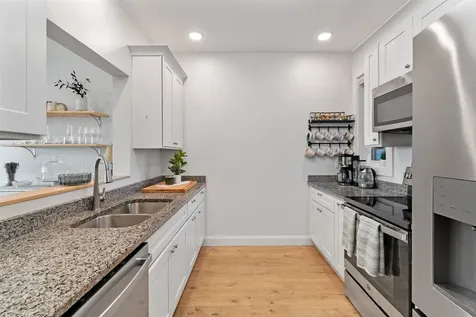 18 Clover Lane Hinesburg VT 05461