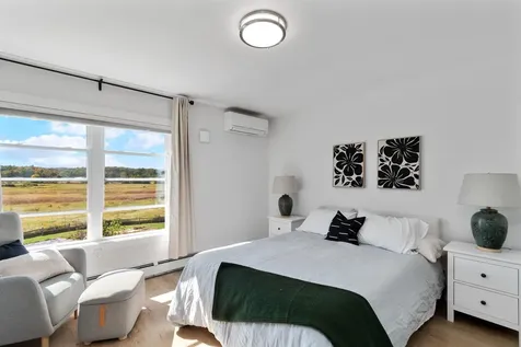 18 Clover Lane Hinesburg VT 05461