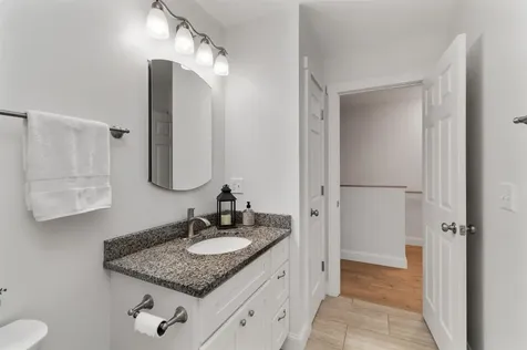 18 Clover Lane Hinesburg VT 05461