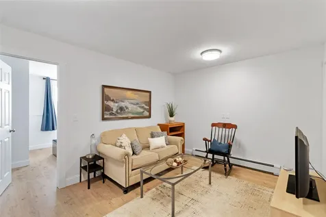 18 Clover Lane Hinesburg VT 05461