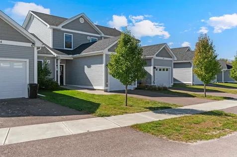 18 Clover Lane Hinesburg VT 05461