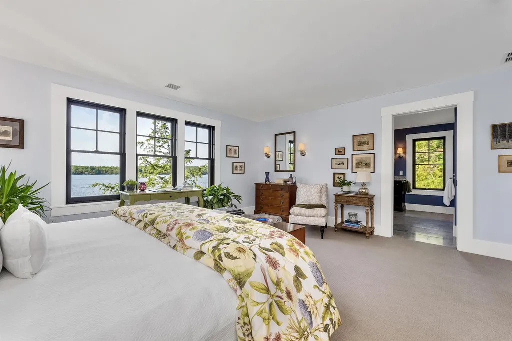 163 Clark Road Wolfeboro NH 03894