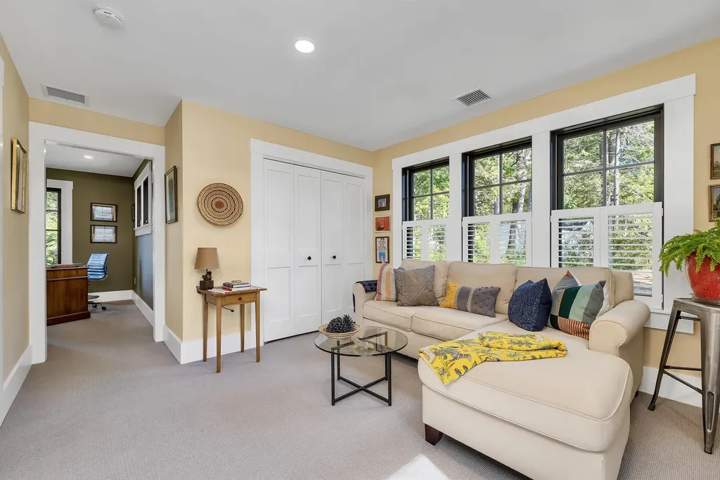 163 Clark Road Wolfeboro NH 03894