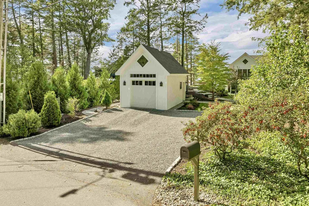 163 Clark Road Wolfeboro NH 03894