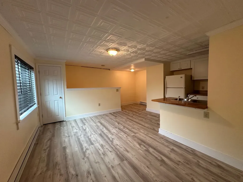 23 Ashuelot Street Winchester NH 03470