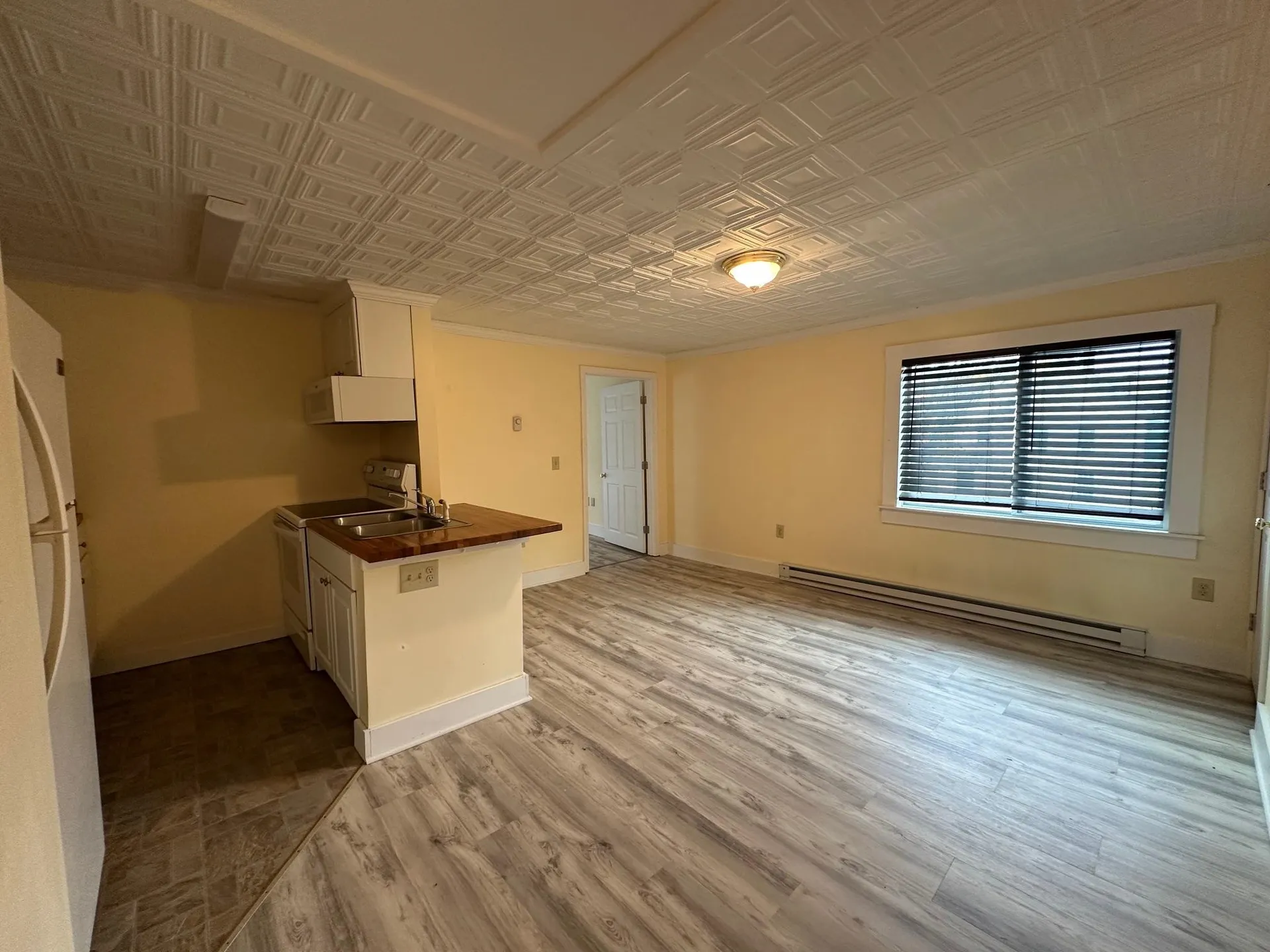 23 Ashuelot Street Winchester NH 03470