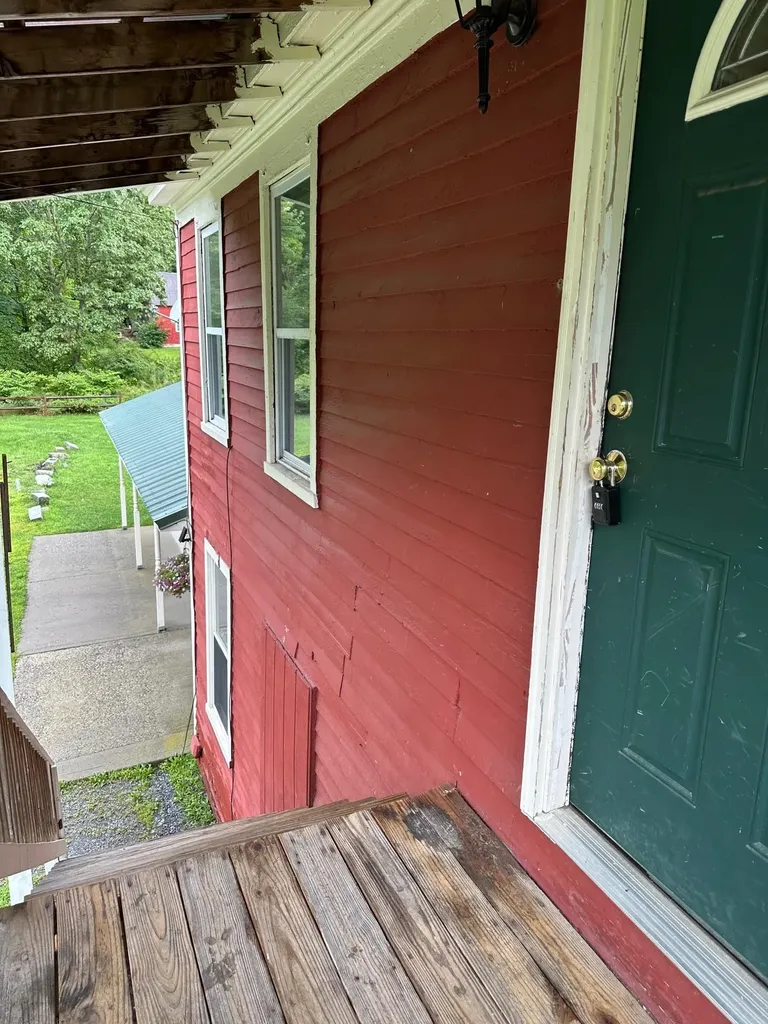 23 Ashuelot Street Winchester NH 03470