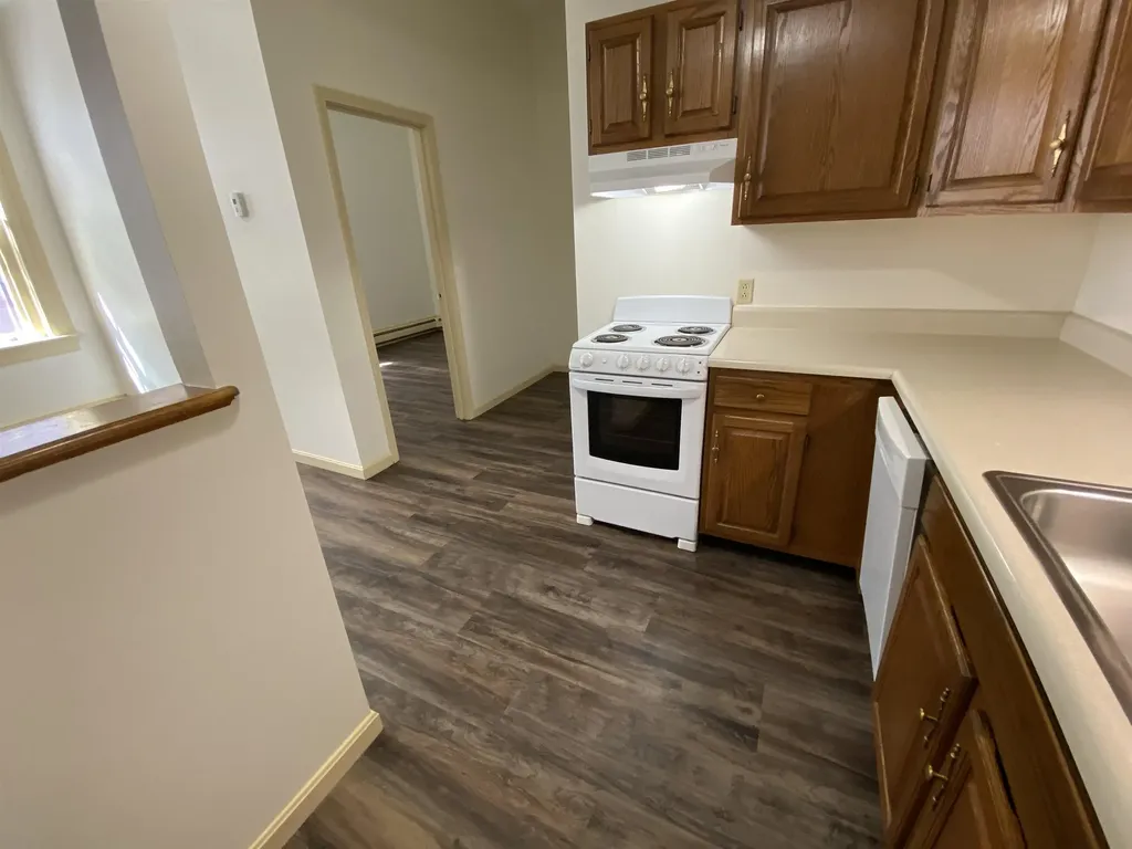 124 Orange Street Manchester NH 03103