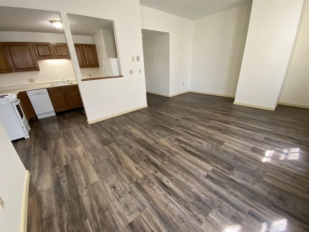 124 Orange Street Manchester NH 03103