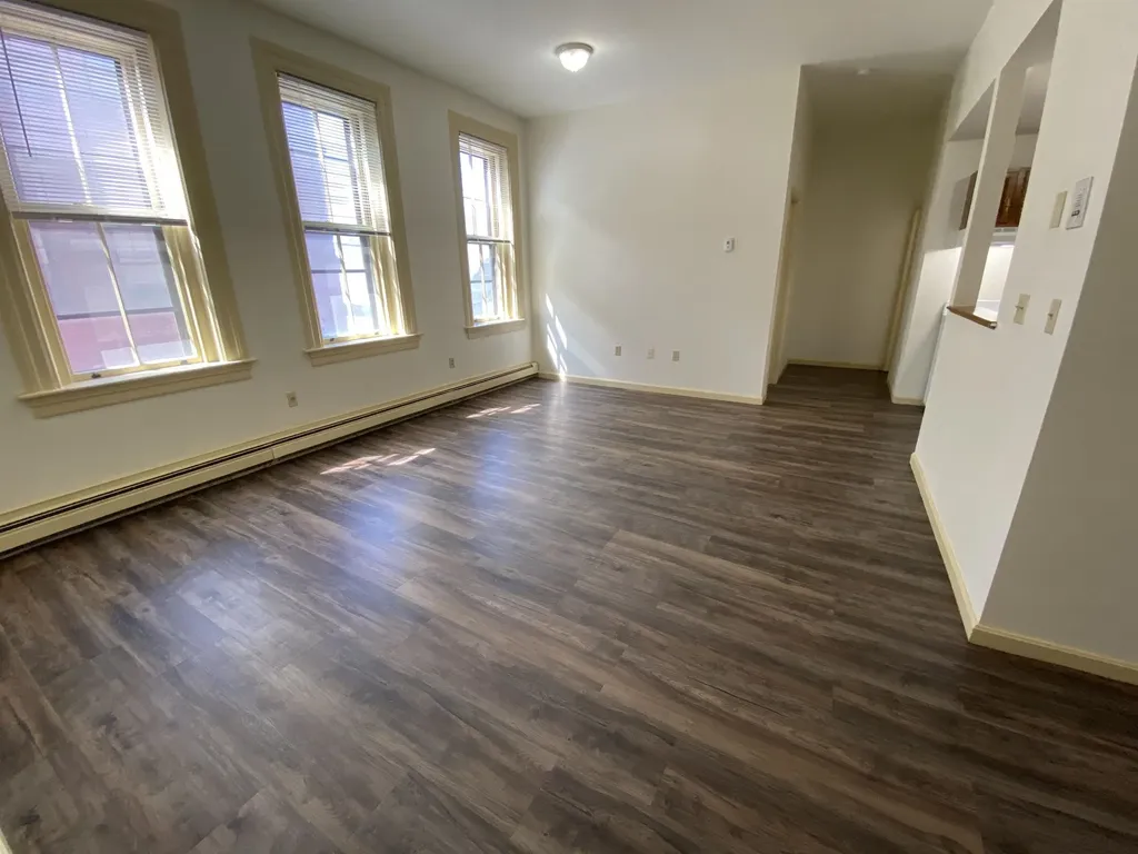 124 Orange Street Manchester NH 03103