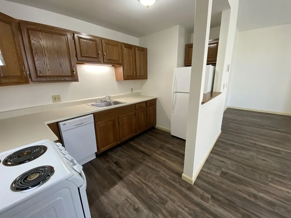 124 Orange Street Manchester NH 03103