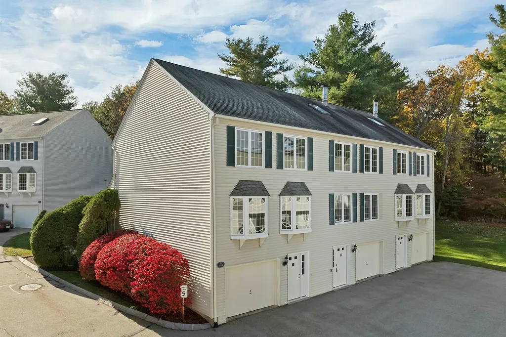 12 Perley Road Derry NH 03038